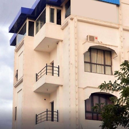 Genx Banjara Hill 1589 Hotel Hyderabad Exterior foto