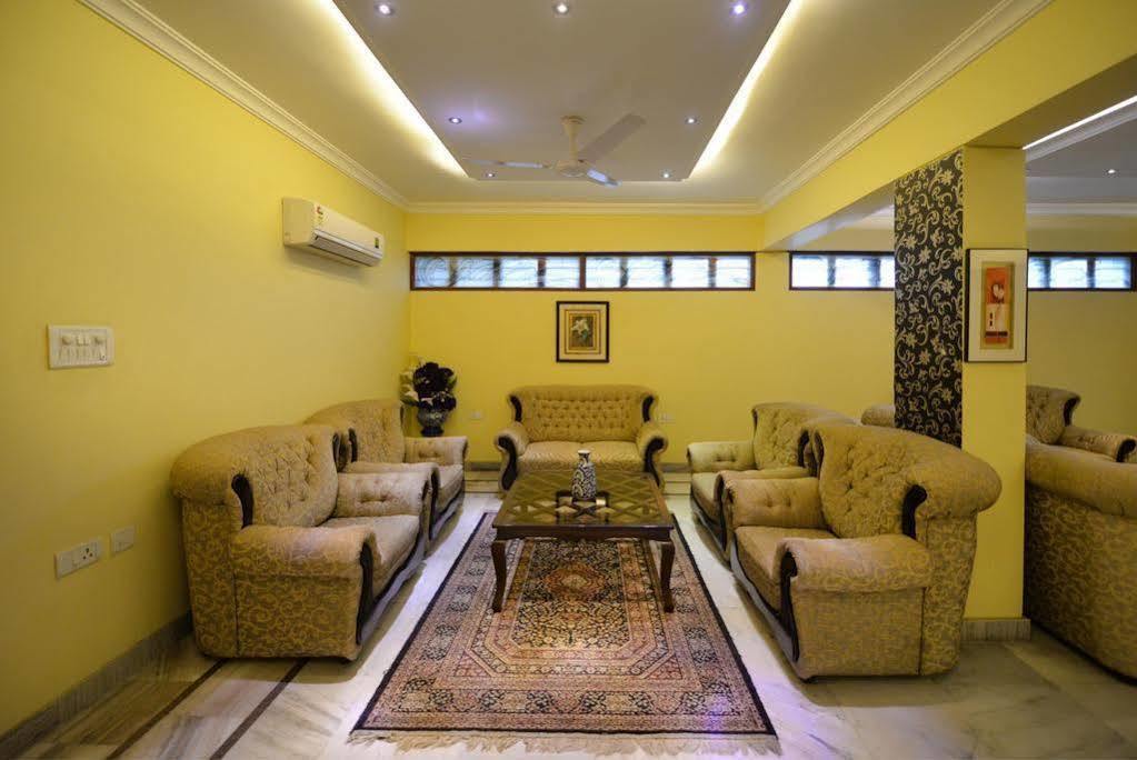Genx Banjara Hill 1589 Hotel Hyderabad Exterior foto