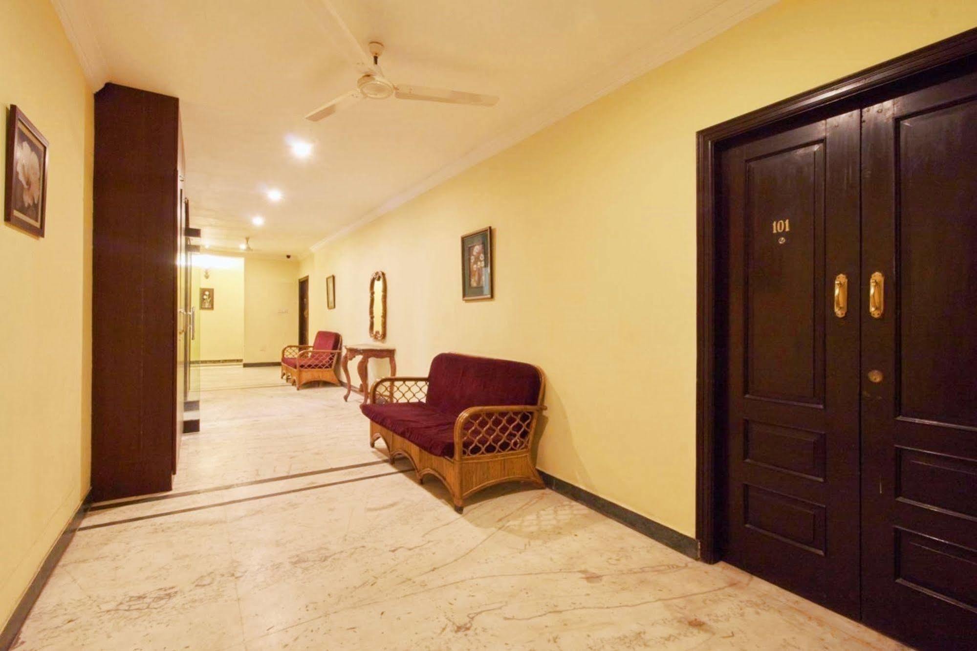 Genx Banjara Hill 1589 Hotel Hyderabad Exterior foto